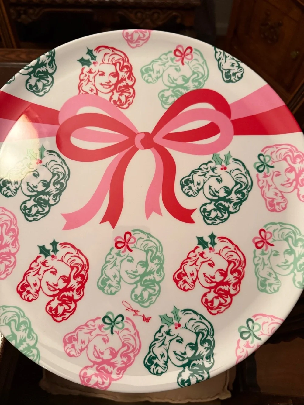 Festive Dolly Parton Pink & Green Holiday Serving Plate with Ribbon Motif 14.7